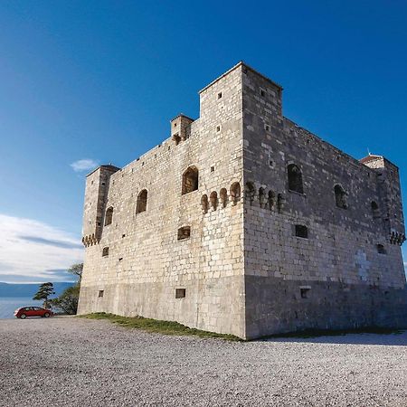 Nice Apartment In Senj With Ethernet Internet Bagian luar foto