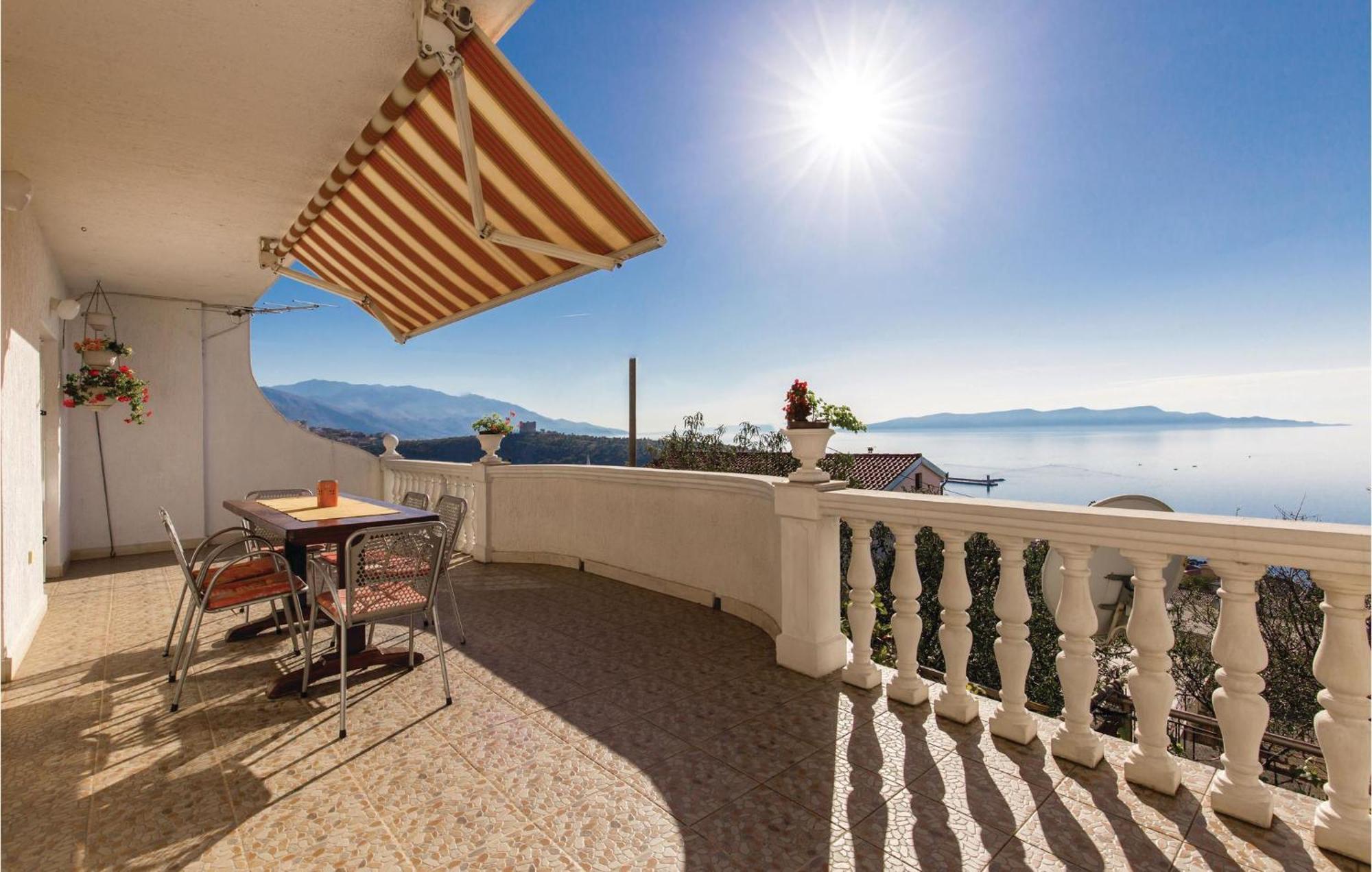 Nice Apartment In Senj With Ethernet Internet Bagian luar foto